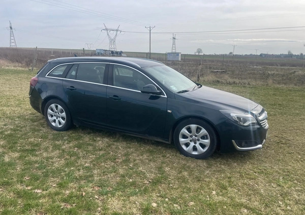 Opel Insignia cena 25000 przebieg: 305000, rok produkcji 2014 z Mława małe 46